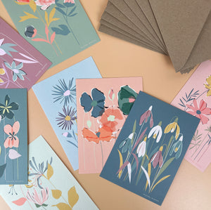 Set of 8 Floral Postcards
